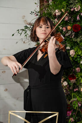 Solo Violinist, Hannah Barrow, Violin, Viola, String Quartet, Florida Wedding Music